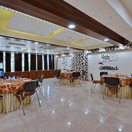 Hotel Tilak Bhopal Exterior photo