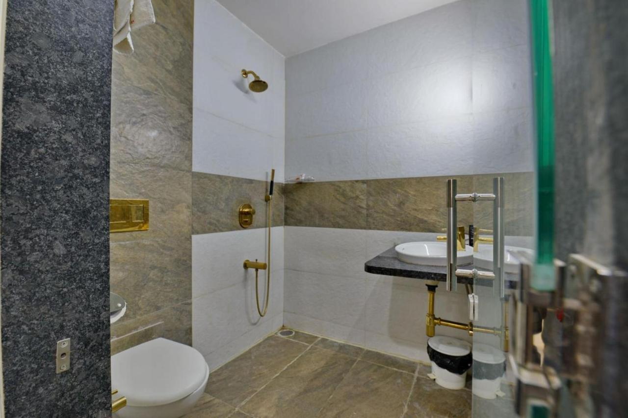 Hotel Tilak Bhopal Exterior photo