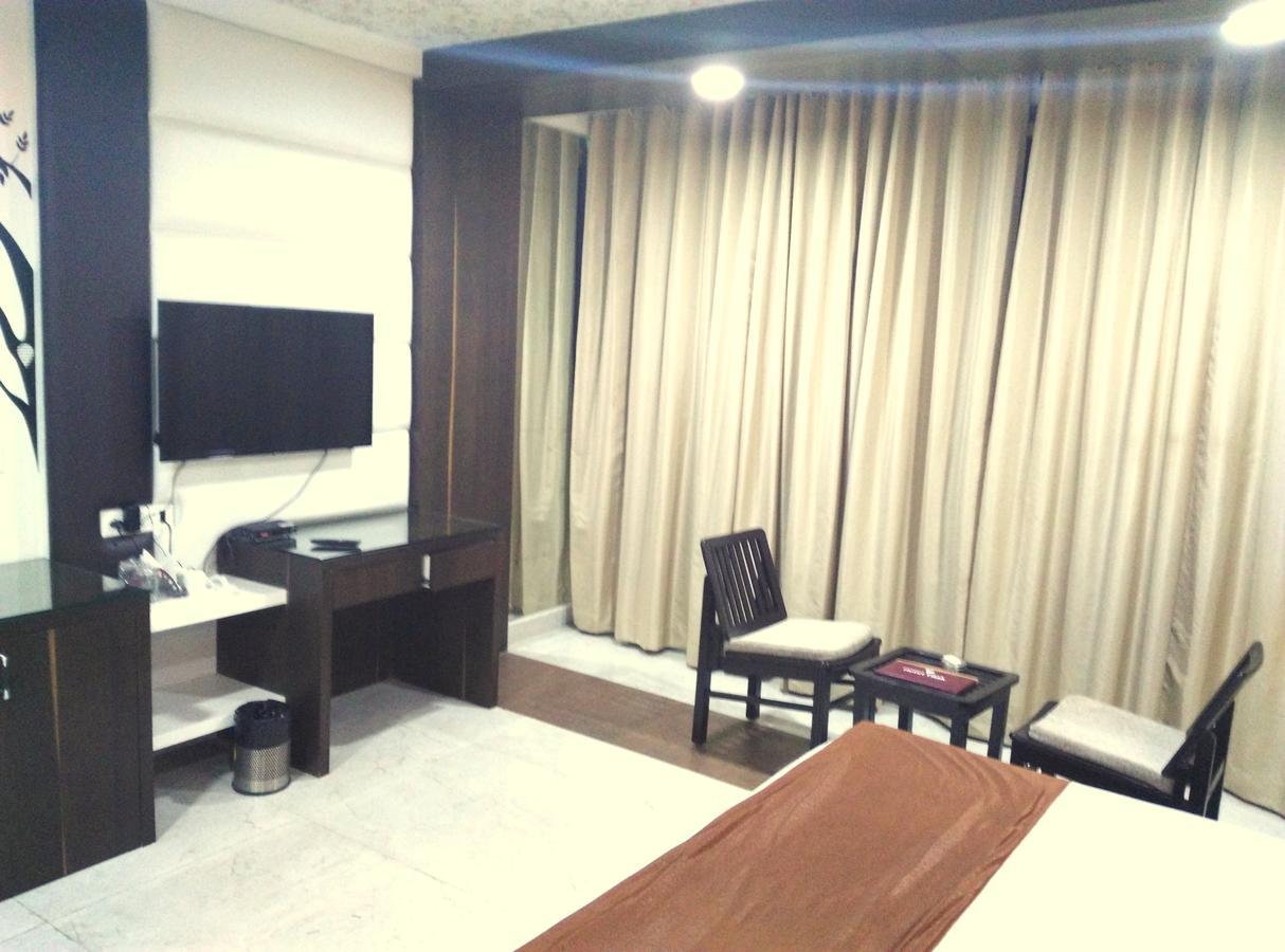 Hotel Tilak Bhopal Exterior photo